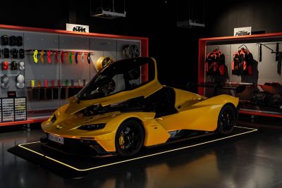 PURE CUSTOMISATION – TURNING THE KTM X-BOW GT-XR INTO A ONE-OF-A