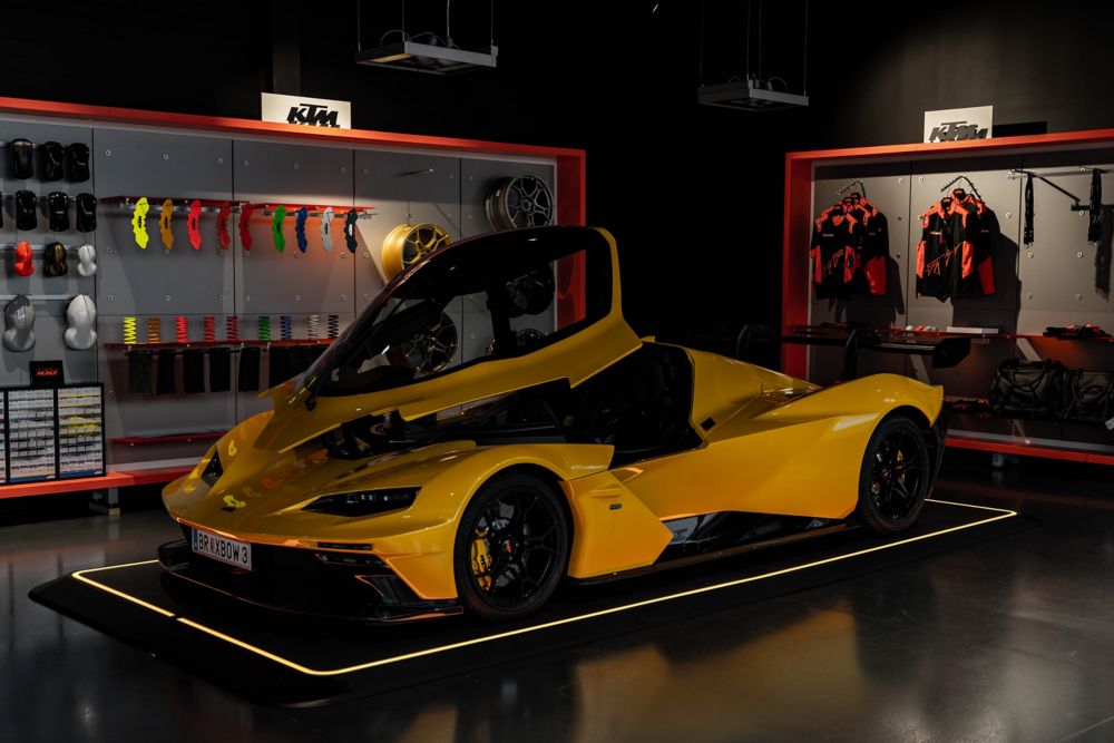 PURE CUSTOMISATION – TURNING THE KTM X-BOW GT-XR INTO A ONE-OF-A