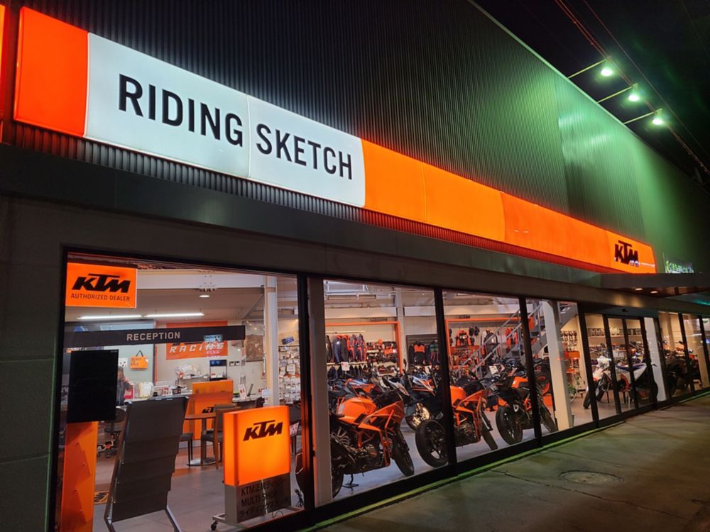 60’’英国アンチーク、バイク会社の立体彫刻絵 60''英国アンチーク、バイク会社の立体彫刻絵