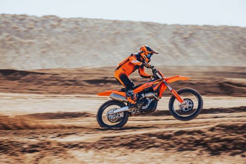 KTM - READY TO RACE | 日本