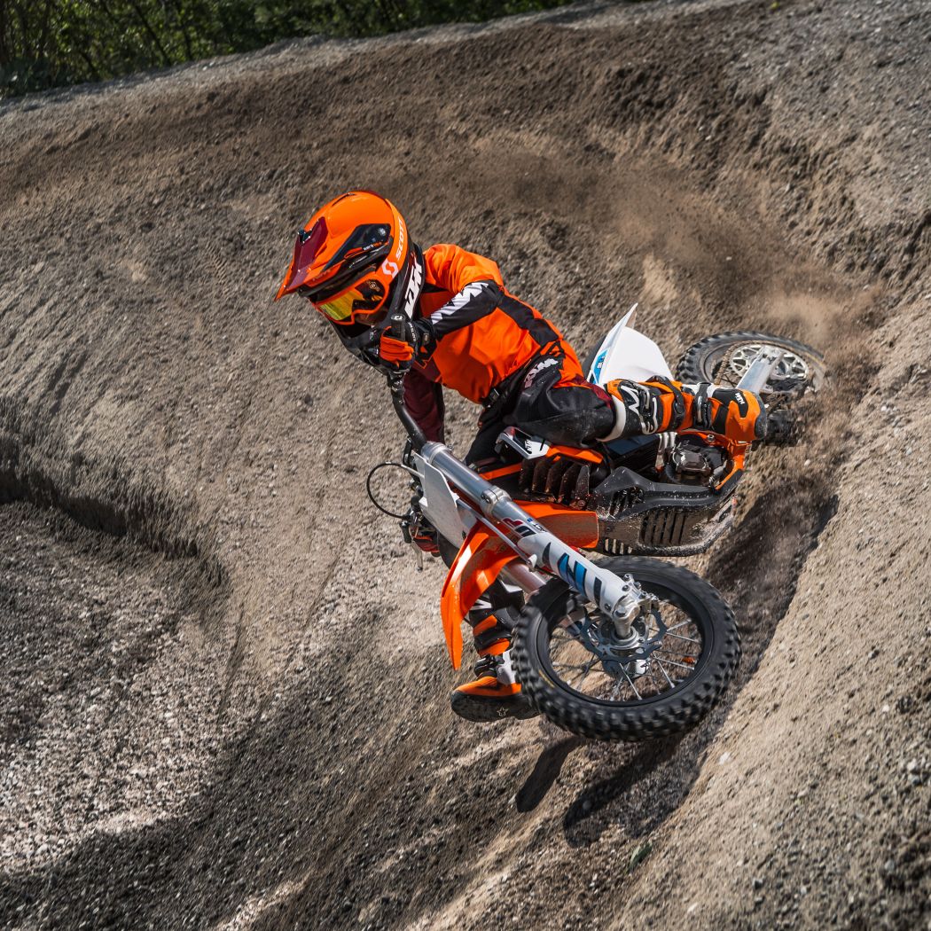 FIM EUROPE JUNIOR E-MOTOCROSS SERIES