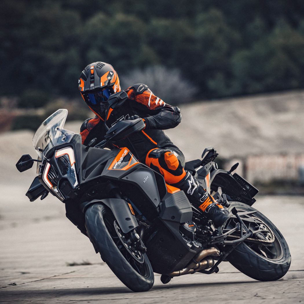 KTM 1290 SUPER ADVENTURE S 2021