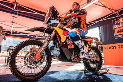 RED BULL KTM READY TO RACE WEEK TWO AT DAKAR ‘23 | KTM 日本