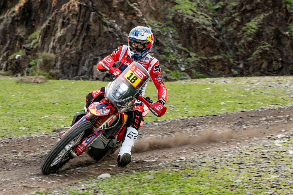 DANIEL SANDERS' POSITIVE DAKAR RALLY START CONTINUES