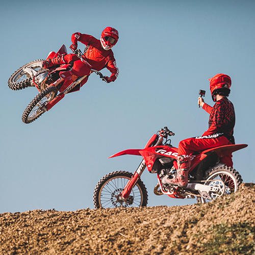 GASGAS SPICE IT UP WITH 16 ALL-NEW DIRT BIKES FOR 2024!