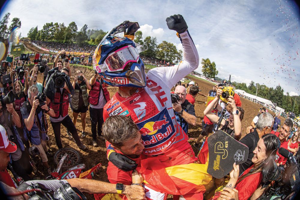 JORGE PRADO CROWNED 2023 MXGP WORLD CHAMPION ON MC 450F | GASGAS