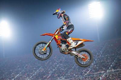 TROY LEE DESIGNS/RED BULL KTM FACTORY RACING'S BRIAN MOREAU INJURED AT  TAMPA SX