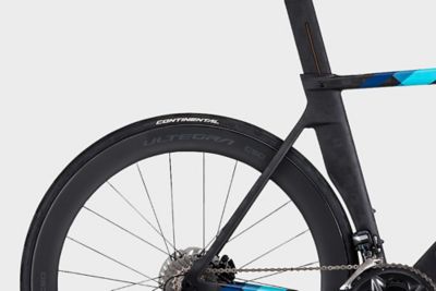 AR-FRD-ULTEGRA-Di2-wheels