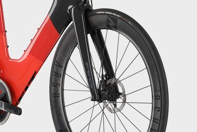 FELT_IAx_ADV_RivaleTap_AXS_wheels