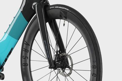 FELT_IAx_ADV_Ultegra_Di2_wheels