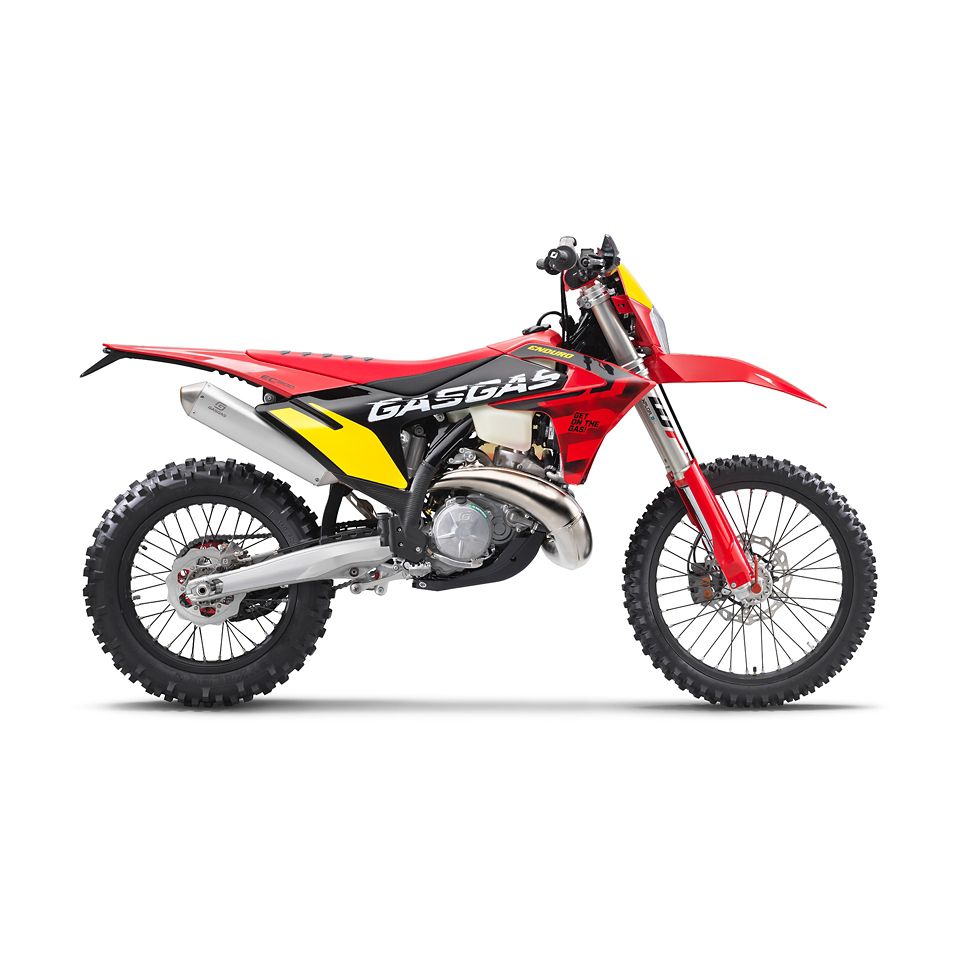 GASGAS_25_Enduro_EC 300 GP_Studio right