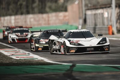 FANATEC GT2 EUROPEAN SERIES OPENER IN MONZA: SPORTEC, REITER & TRUE ...