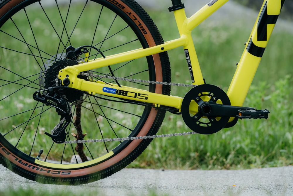 BIKE Youth Hard Cup – Conchiglia Protettiva Con Supporto, Taglia Regular Per Ragazzi