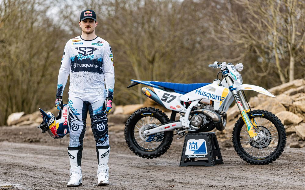 Billy Bolt: 7-Time Champion & SuperEnduro Icon | Husqvarna 日本