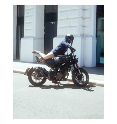 Svartpilen125 | Husqvarna United States