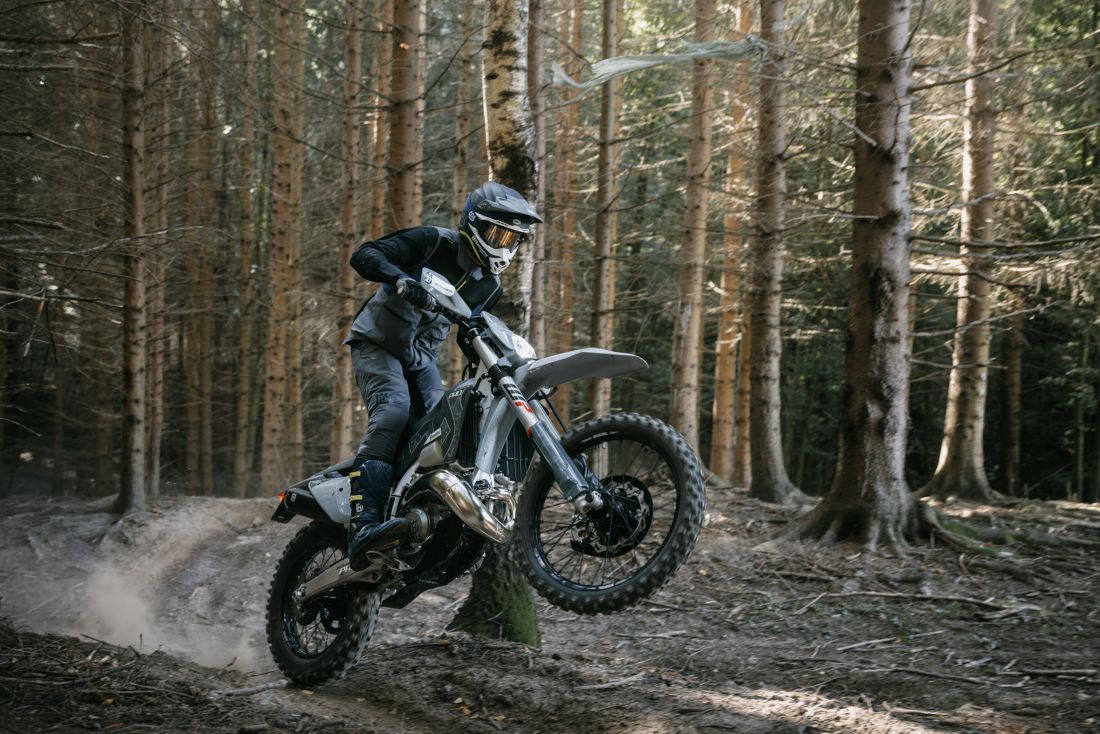 Husqvarna Mobility | Erlebe Premium Motocross-, Enduro- und Street Bikes |  Deutschland