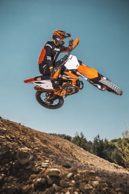 OUT NOW: THE 2021 KTM SX RANGE REACHES NEW LEVELS OF TECHNOLOGY AND PERFORMANCE