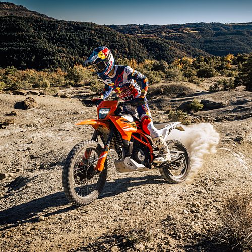【タカミヤダ】ピストバイク　KTM KTM Naked Bikes - Raw Power & Precision | KTM United States