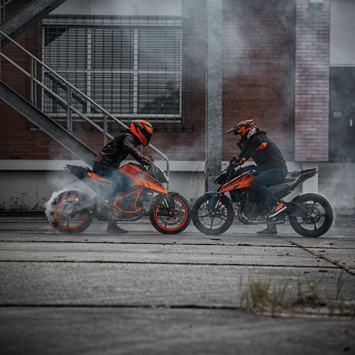 KTM ランニングバイク　2020年式　美品！ ≫ KTM 950 LC8 Supermoto 2006-2009 Power Kit RK 525 ZXW