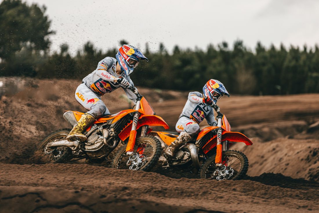バイク ktm OFF-ROAD 2-STROKE SHOOTOUT - Dirt Bike Magazine