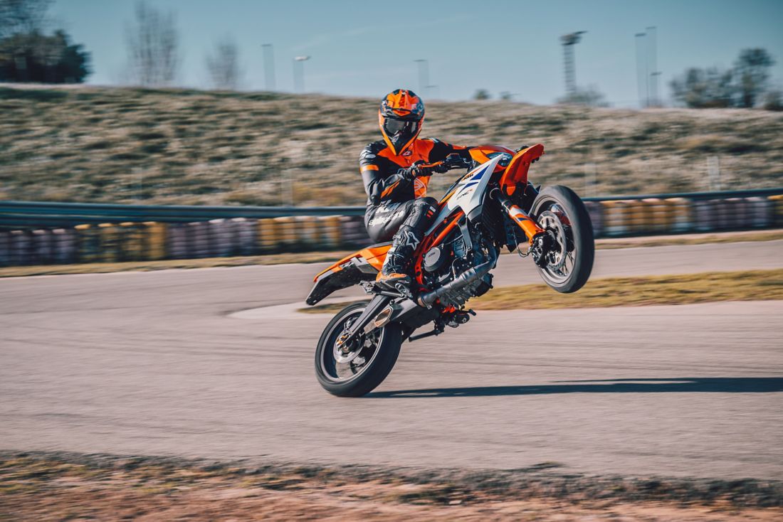 KTM - READY TO RACE