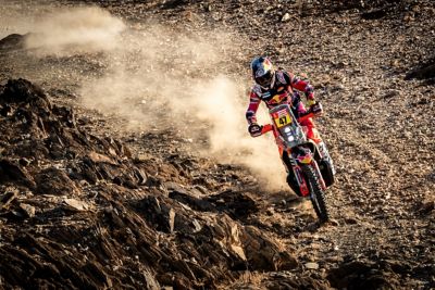 KEVIN BENAVIDES PLACES THIRD ON DAKAR STAGE SEVEN | KTM United States