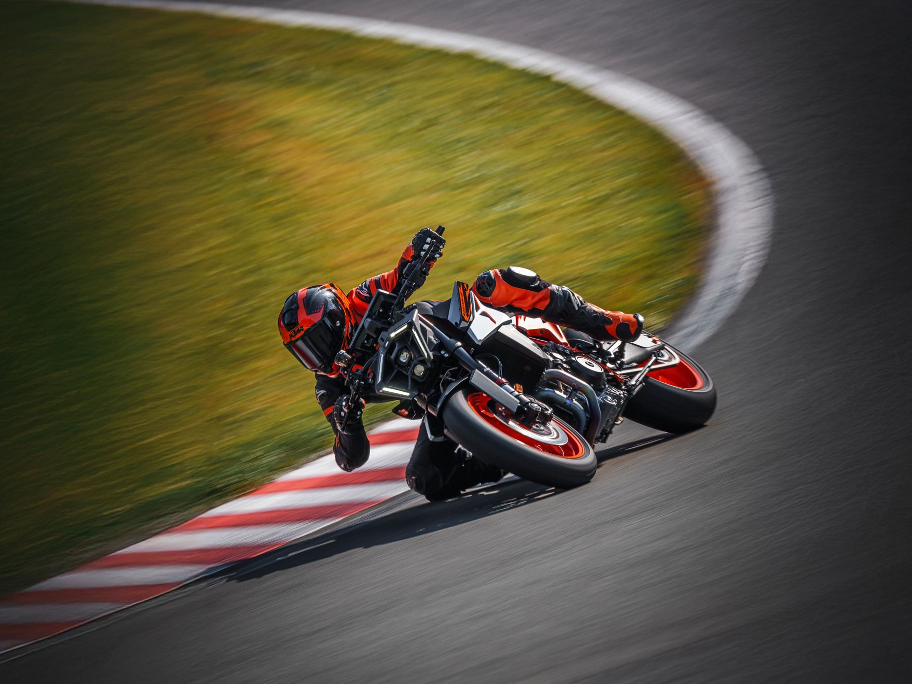 2025 KTM POWERWEAR PREVIEW | KTM 日本