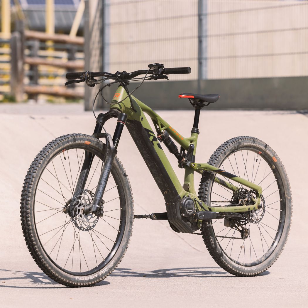 VTT électrique Raymon FullRay 130E 6.0 Taille du cadre - Vélo M Taille des  roues 29