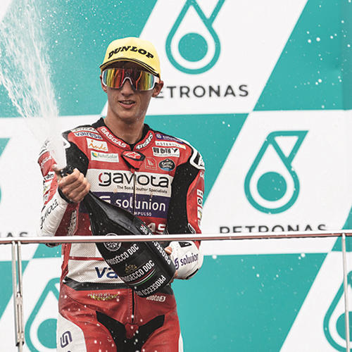 Malaysian magic for García in Moto3™ and Dixon in Moto2™