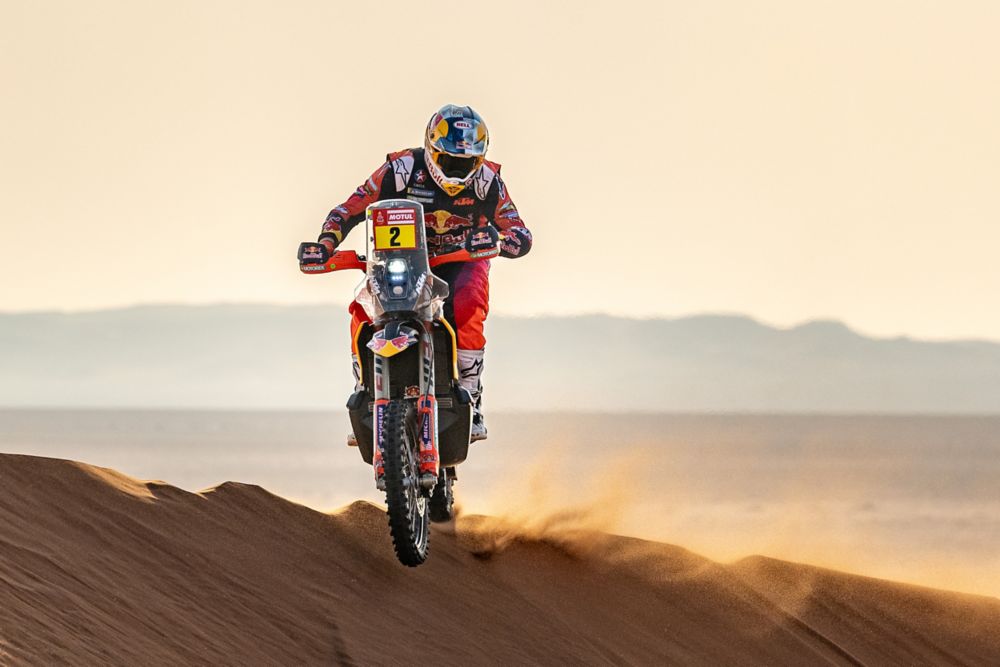 TOP-10 RESULT FOR TOBY PRICE ON DAKAR RALLY STAGE TWO - KTM PRESS
