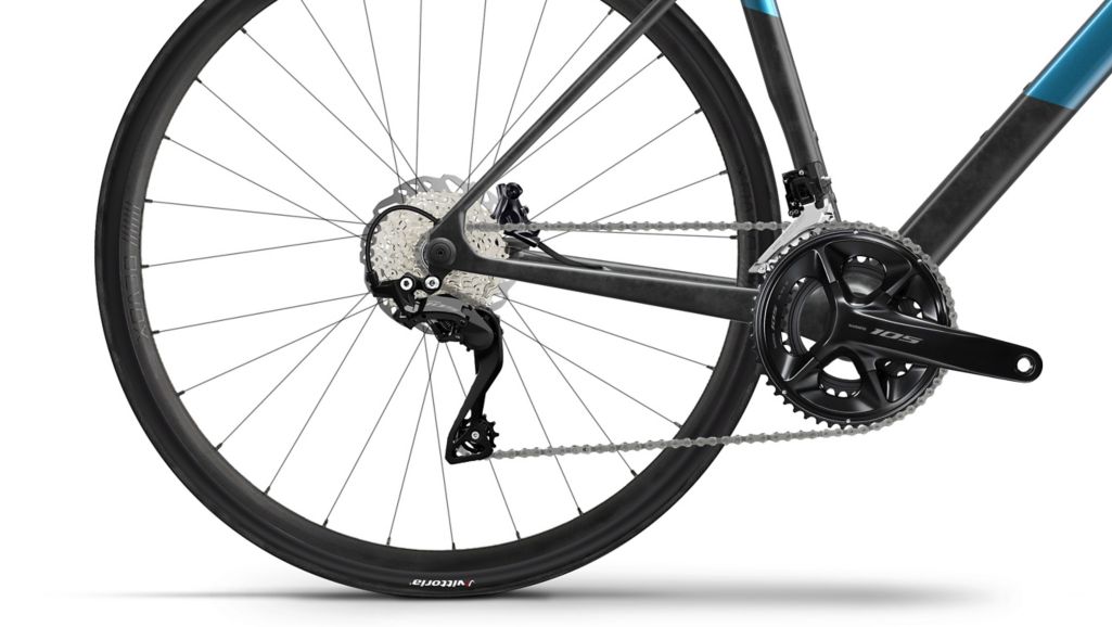 VR-ADV-105-matte-bay-blue-drivetrain