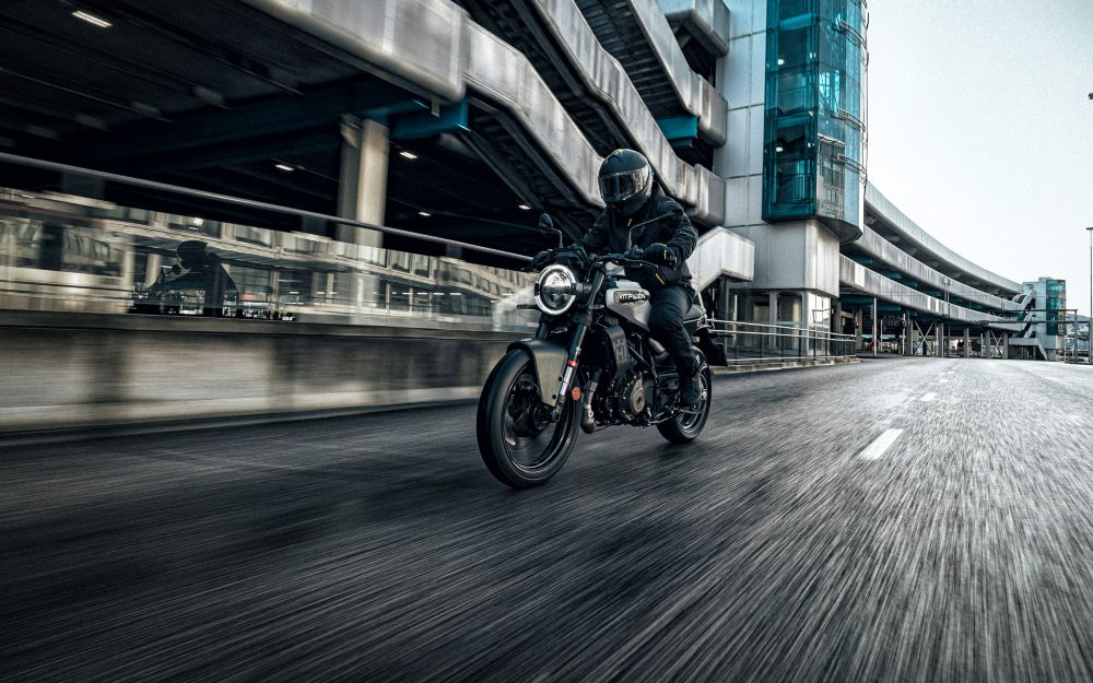 Naked - Husqvarna Motorcycles | Husqvarna 日本 Naked - Husqvarna Motorcycles | Husqvarna 日本