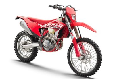 ec350-f-my23-right-rear-frontjpg