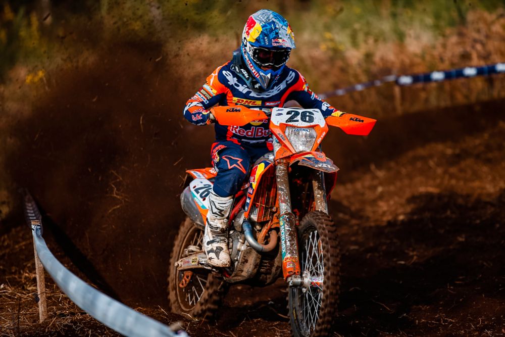 Madrid Espanha 16 De Outubro De 2021 : Campeonato Motocross Spanish Mxgp.  Corridas De Motocicletas Imagem Editorial - Imagem de curva, motociclista:  239625630