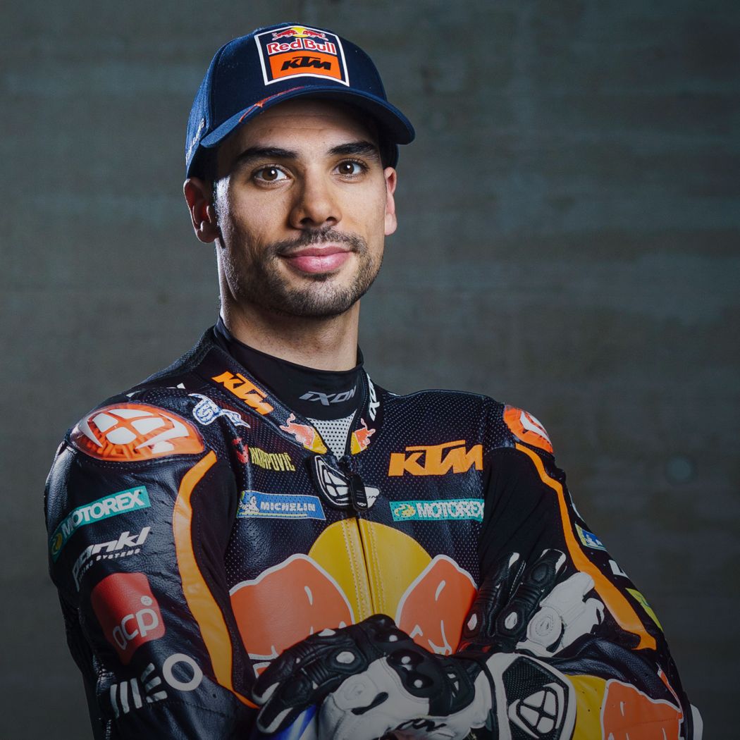 Miguel Oliveira. Da moto-4 aos três anos à entrada no MotoGP aos 23