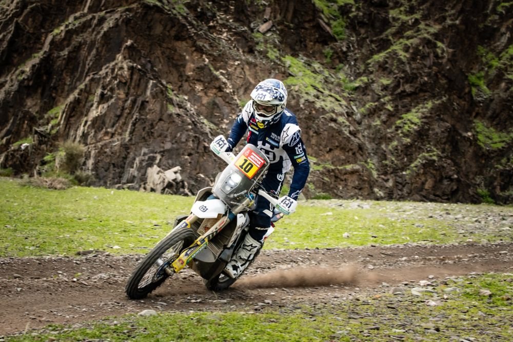 Skyler Howes places third on tough stage two at Dakar 2023