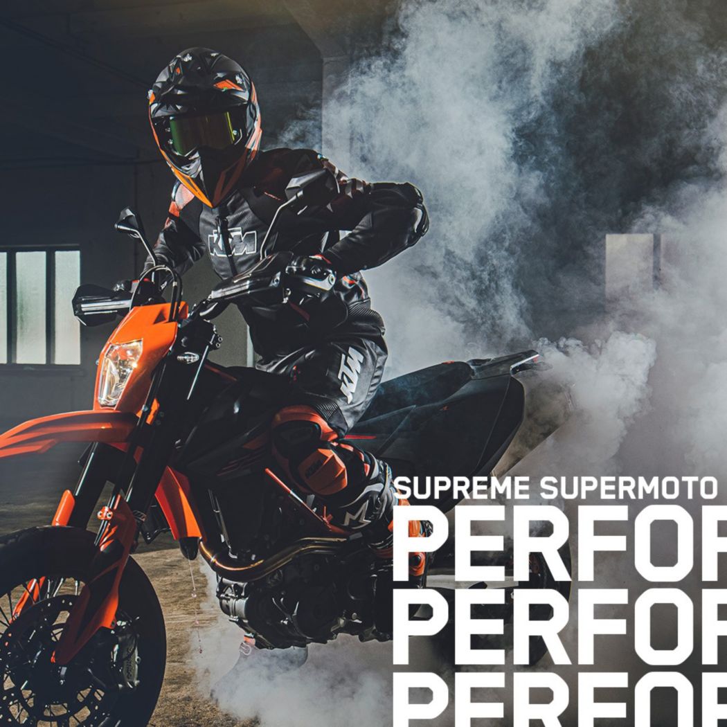 PINK RIDEUSE - Partenaire 50 Factory  Motos motocross, Ktm supermoto,  Image moto