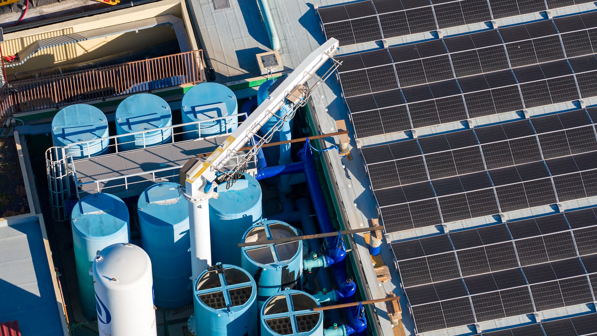 industrial-seawater-desalination-system-used-for-freshwater-production-and-water-treatment