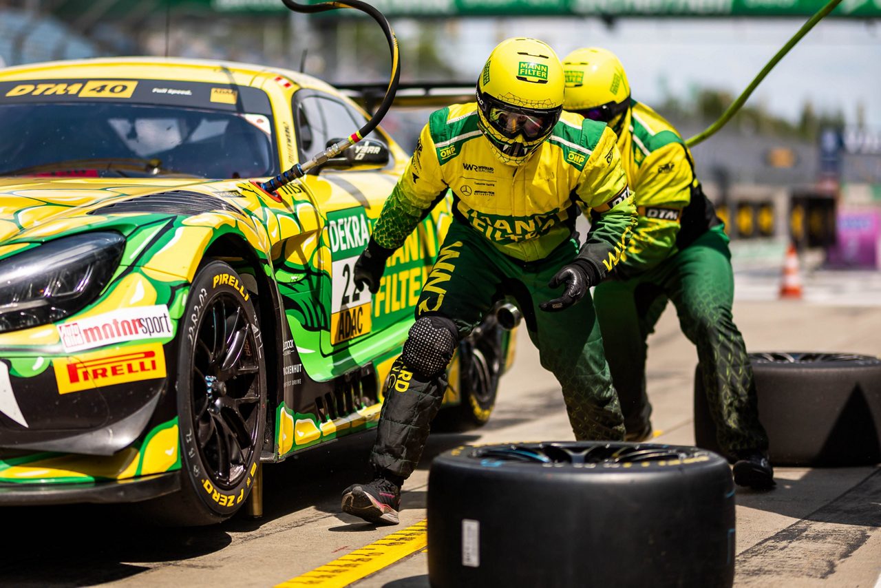 DTM 2024: Mamba car mechanics in action