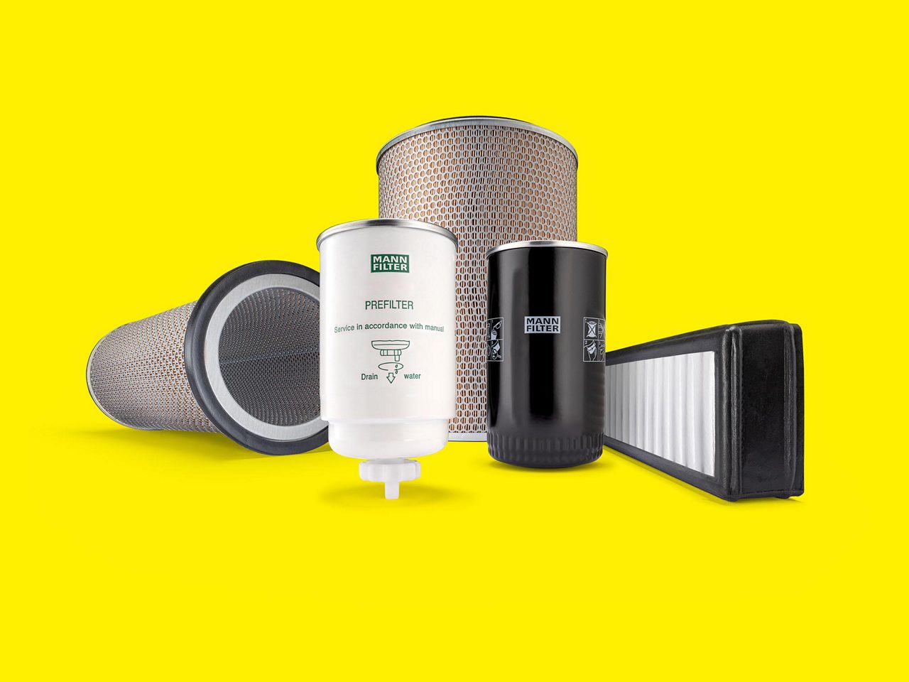 Varios productos MANN-FILTER para la agricultura, filtros de aceite, combustible, y de aire