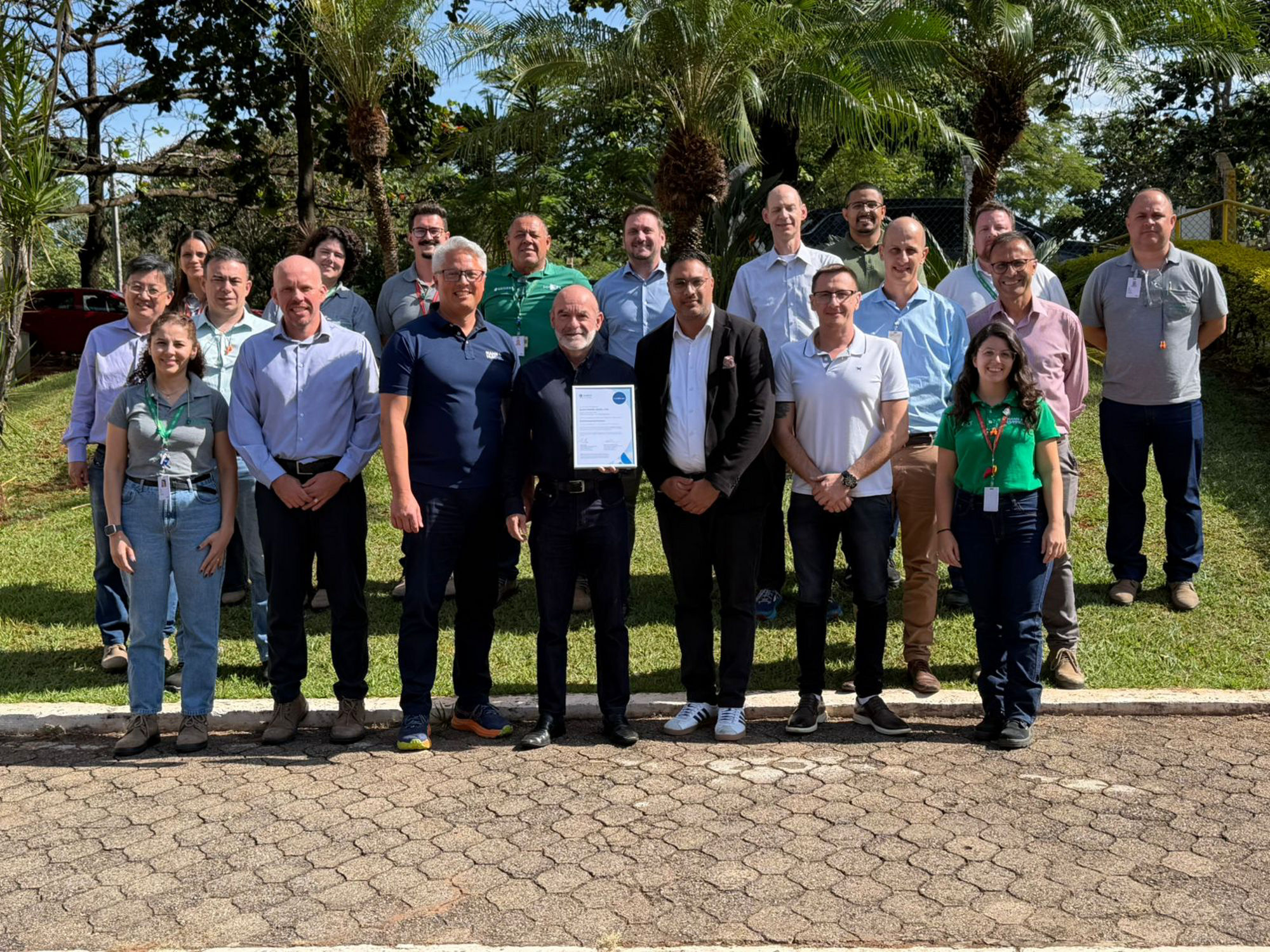 mhbr-zurich-recognition-award-team-picture