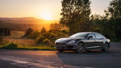 マセラティ クアトロポルテ Quattroporte An Icon Of Italian Elegance Maserati