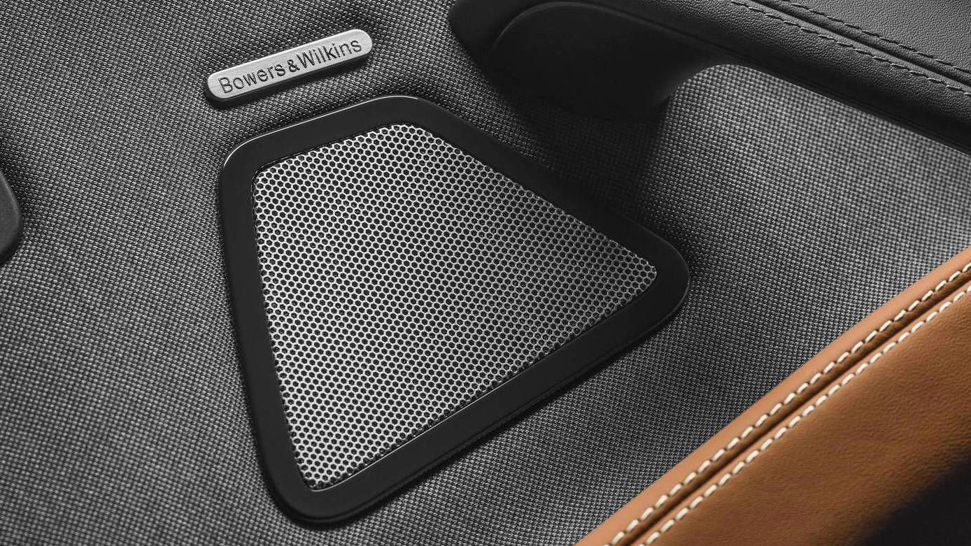 Ghibli Bowers Wilkins Surround Sound System Maserati Uae