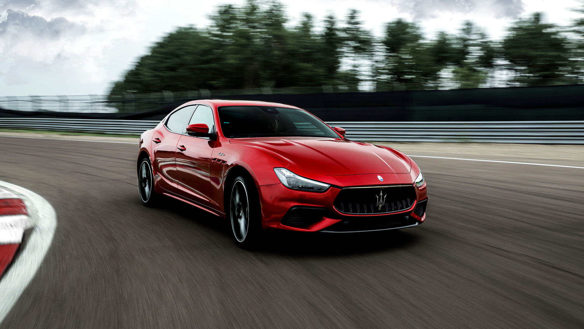 21 Maserati Ghibli You Re Not Like Everyone Else Maserati Usa
