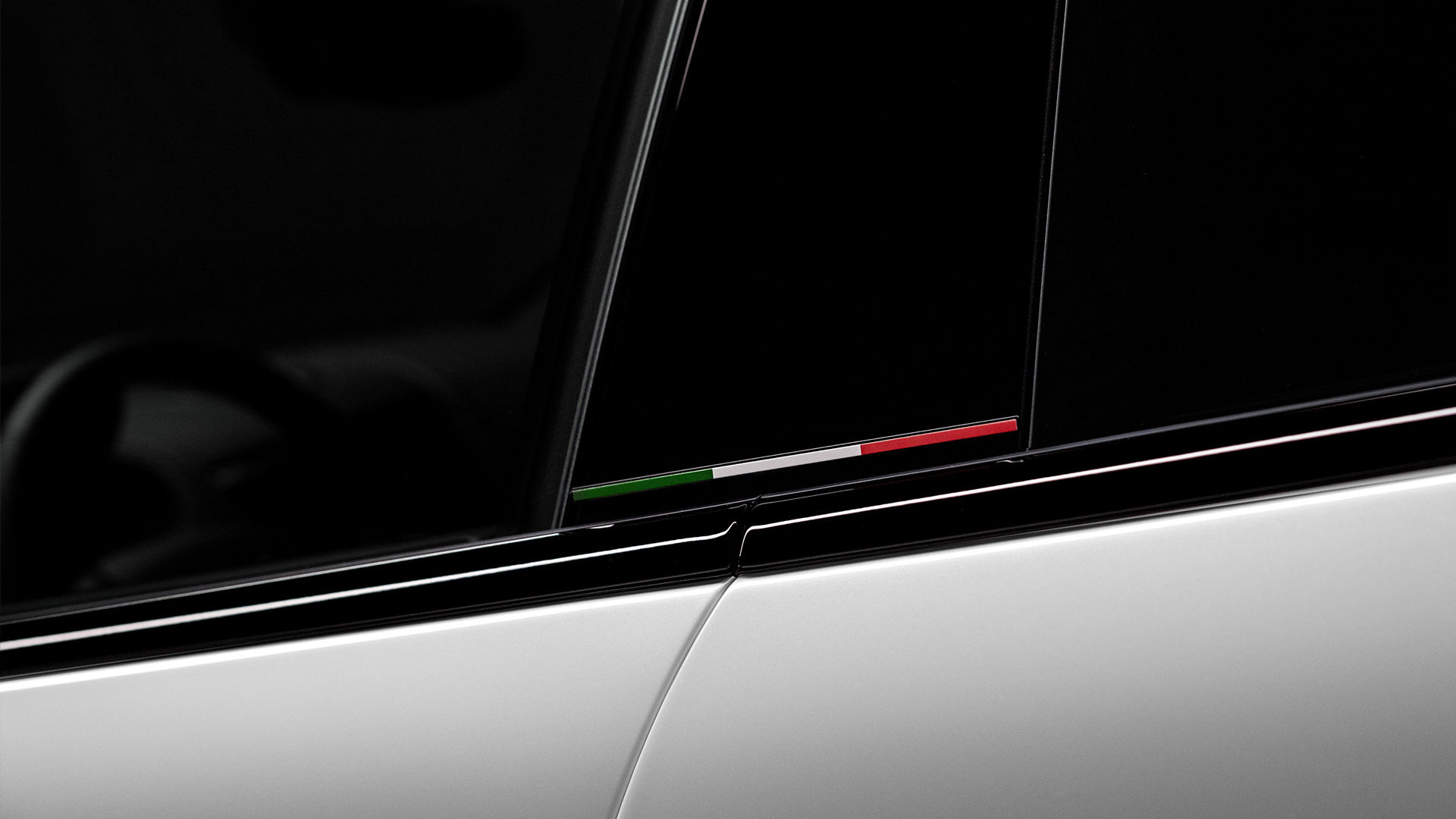 Maserati Levante Trofeo - Weiß - Tricolore Design