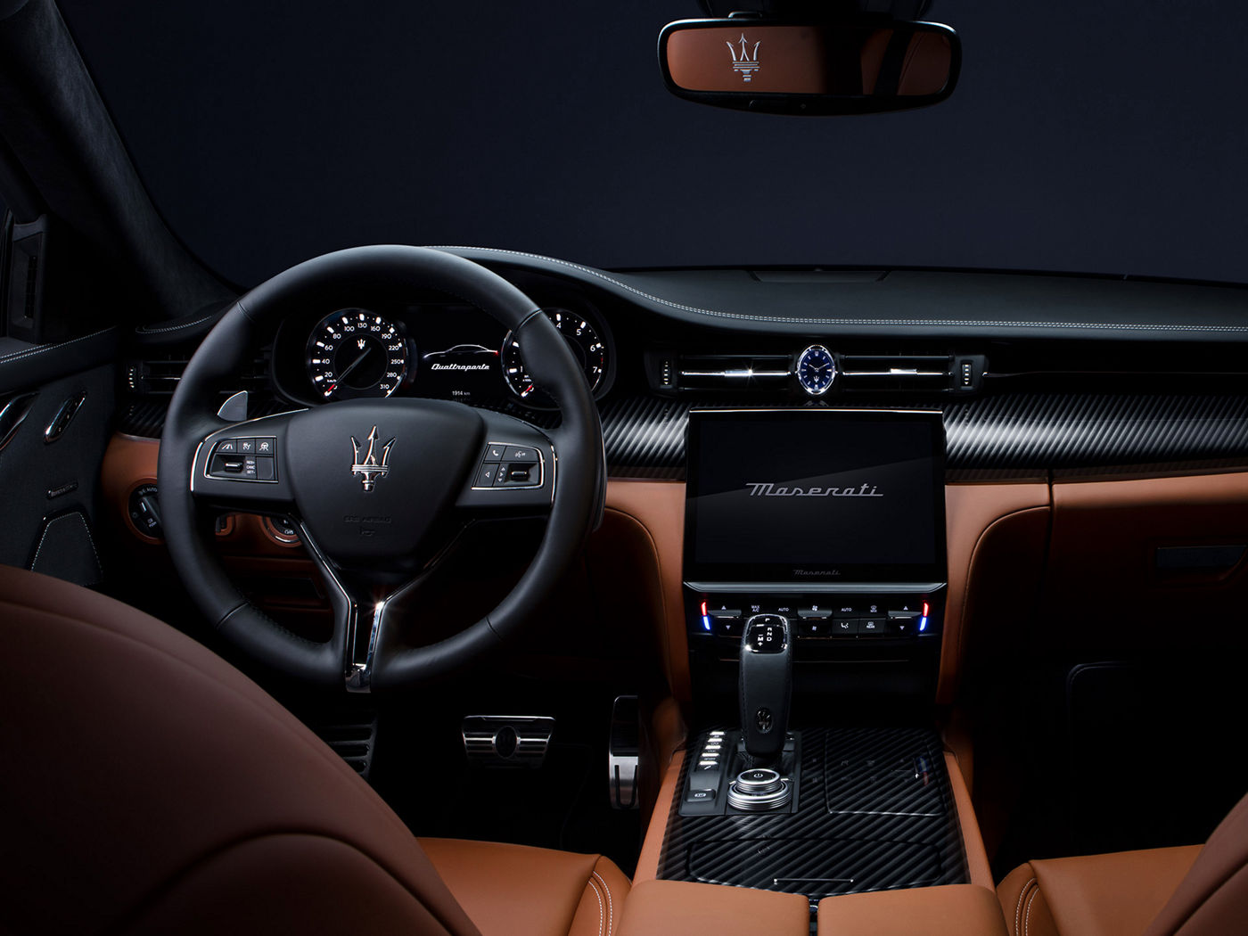 Interior del sedán Maserati Quattroporte