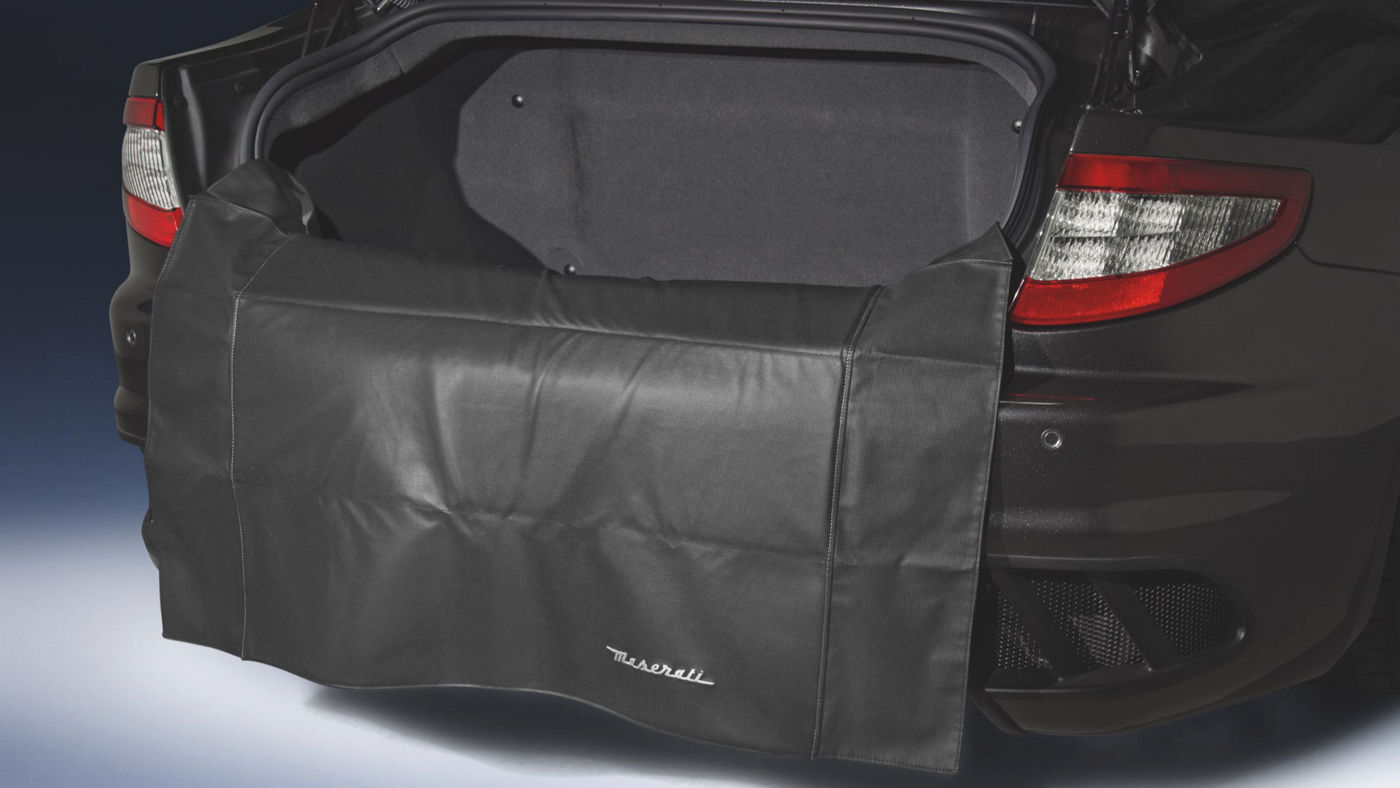 Maserati GranCabrio accessories - luggage mat