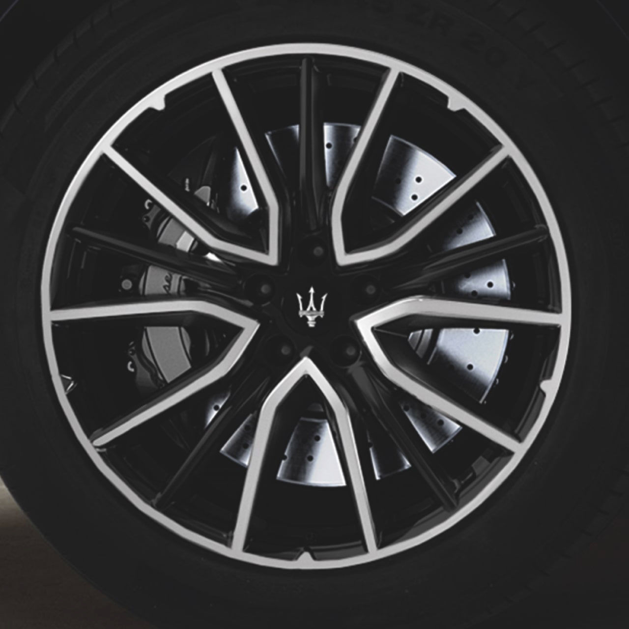 Maserati Levante tyres and rims
