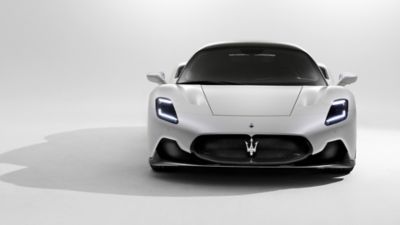 Maserati Mc 新たなスーパースポーツカーを発表
