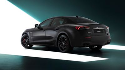 マセラティ公式 21年ギブリ各種お問い合わせはこちら